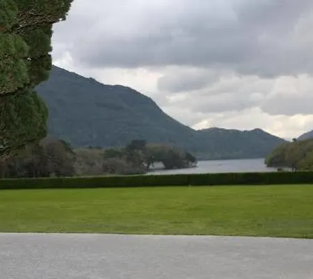 Lake Lodge Guesthouse بيت ضيافة كيلارني