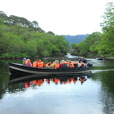湖泊旅馆 招待所 4*
