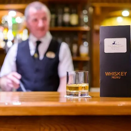 Lake Lodge Guesthouse 4*