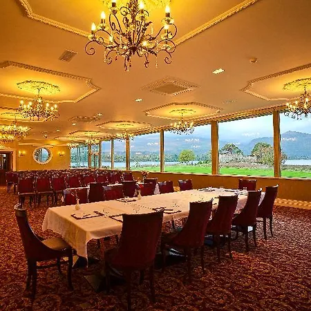 Lake Lodge Guesthouse