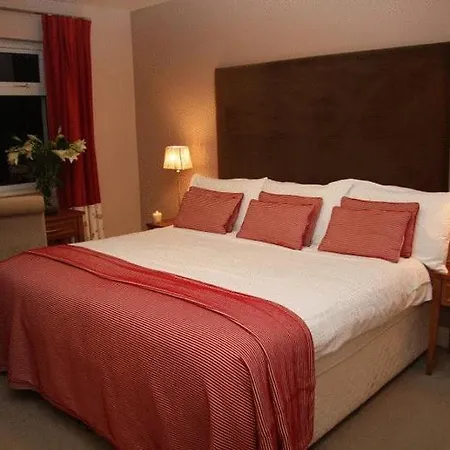 Lake Lodge Guesthouse Maison d'hôtes 4*