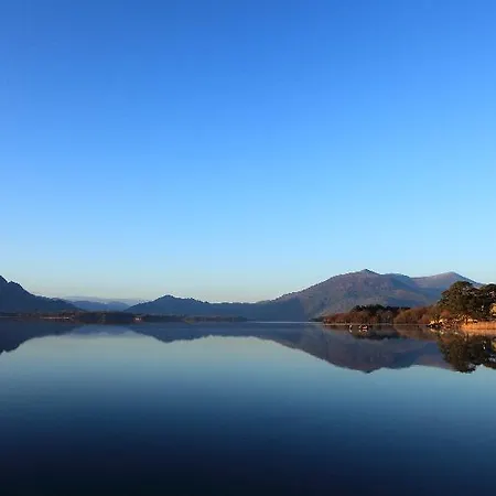 湖泊旅馆