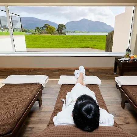 Lake Lodge Guesthouse Maison d'hôtes 4*